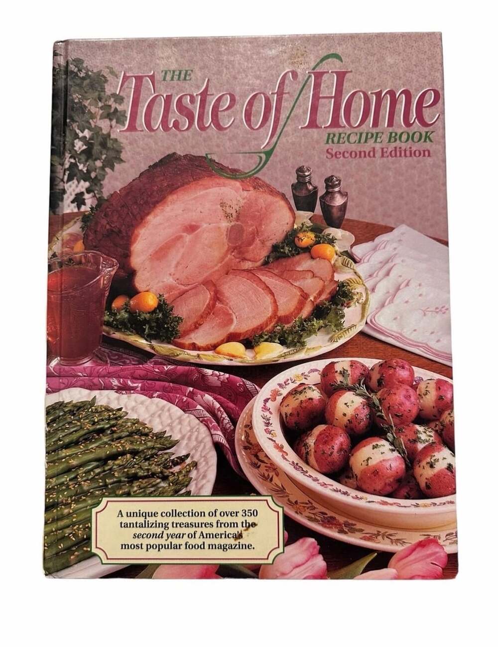 1996 TASTE OF HOME RECIPE BOOK "over 350 treasures" YEAR 2 baking HOLIDAYS hc